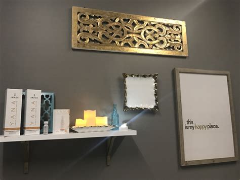 Tricia Alvarez Ca Brows Skincare Waxing Studio 10 Sola Salon