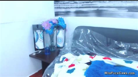 Big Tits Latina Fucks Carrot Toy On Webcam