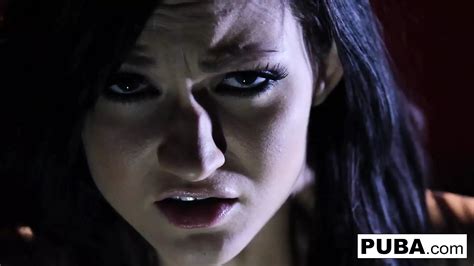 Kendall Has Way Too Much Fun Getting Her Pussy All Wet XHamster