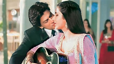 Shah Rukh Khan Kissing Scenes Shah Rukh Khan Hot Scenes Youtube