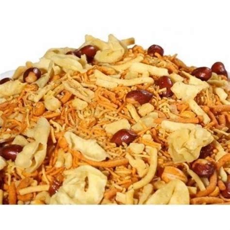 World Bites Spicy Hot Mixture Namkeen Packaging Size 18g At Rs 317