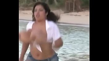 Gorda Peituda Correndo XVIDEOS