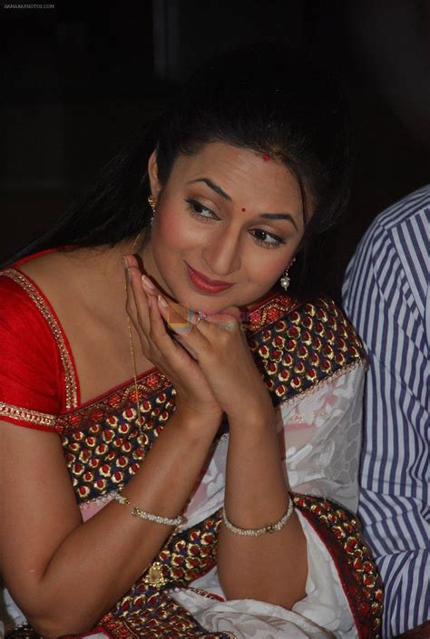 Divyanka Tripathi At Yeh Hai Mohabbatein 300 Episodes Celebrations In