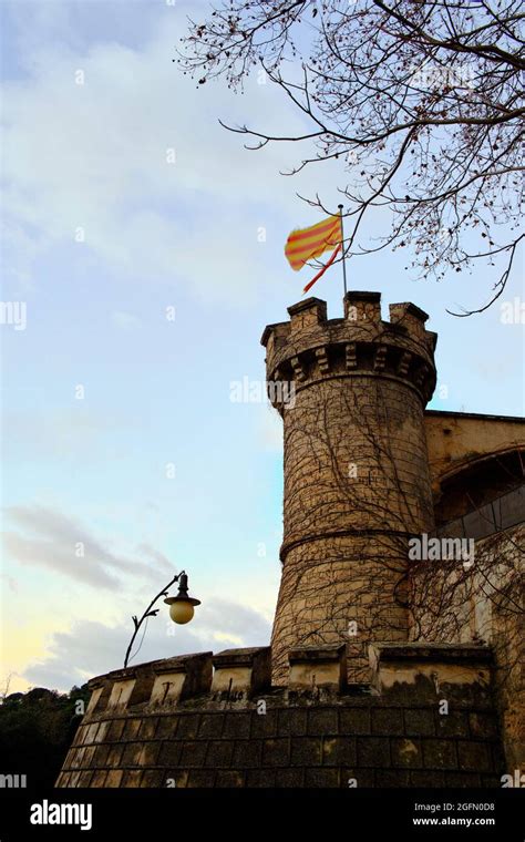 Feudal architecture hi-res stock photography and images - Alamy