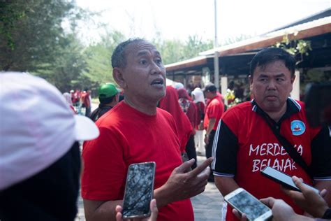 Dispendik Surabaya Tekankan Guru Terapkan Metode Outing Class