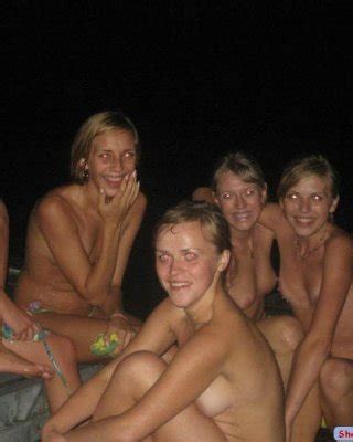 Im Naked Dont Take My Photo Porn Pictures XXX Photos Sex Images PICTOA