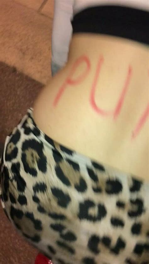 Lea En Laisse A Quatre Patte Dans La Rue Shemale Porn C XHamster