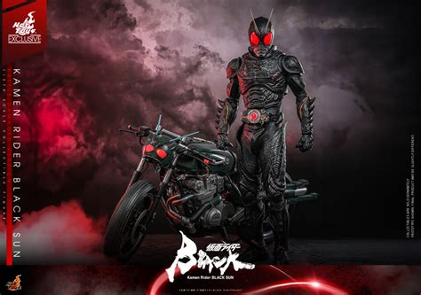 Hot Toys TMS115 假面騎士黑日戰損版1 6 比例收藏級人偶 除打鬥傷痕刻畫外更追加怒吼替換臉