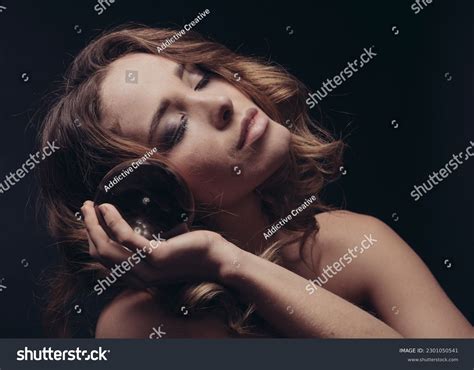 94 059 Perfect Body Naked Images Stock Photos Vectors Shutterstock