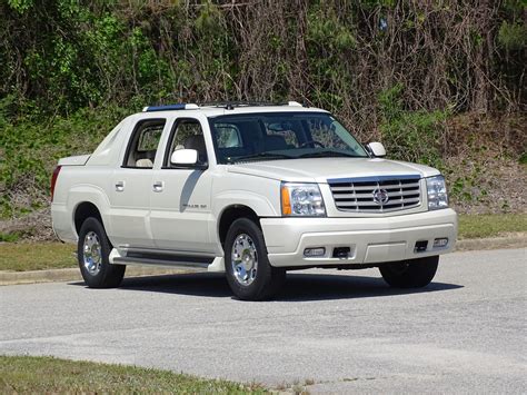 Cadillac Escalade Truck 2005