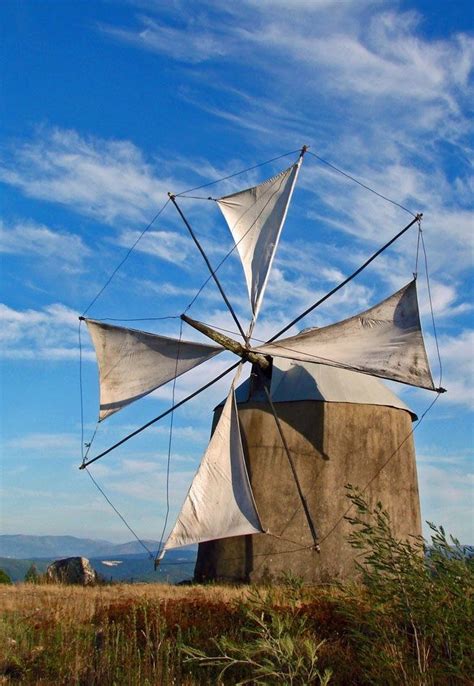 Pin By Grazi Sem Cau On Moinhos De Vento Old Windmills Windmill