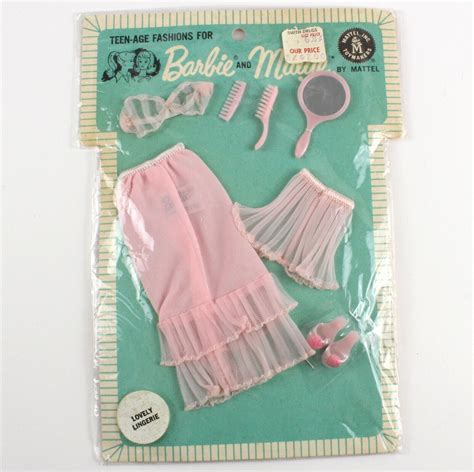 Mattel Vintage Barbie Pak Pink Lovely Lingerie Moc Nrfp Nrfb Aqua T Card
