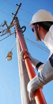 Mengulas Telescopic Hot Stick Dari Ritz PT Radius Allkindo Electric