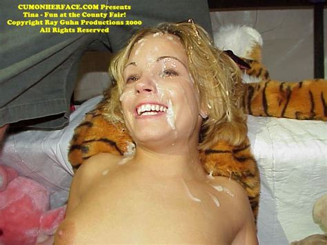 086 Tina At The Fair 1173 Porn Pic