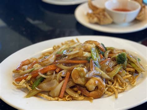 Little Saigon Wichita Ks 67214