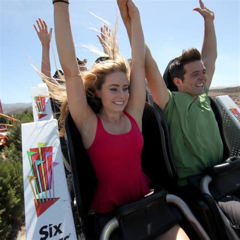 Six Flags Magic Mountain And Hurricane Harbor Santa Clarita Ca