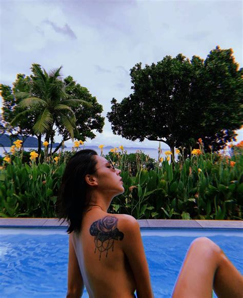 Kh Ng Ch Ch P H Nh B N Nude Minh Tri U C N D Ng T O Che Ch N V Ng G Y Ph N C M