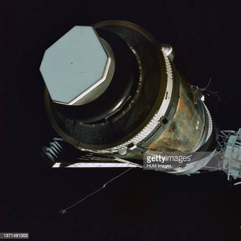 skylab  stock  high res pictures  images getty images