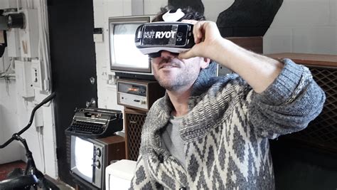 Virtual reality gets gritty with breaking news