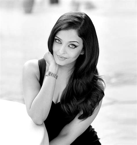 These Hot Pics Of Aishwarya Rai From Her Photo Shoots Will Give You Sleepless Nights