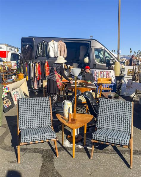 The best Palm Springs shops for Midcentury Modern furniture - Los