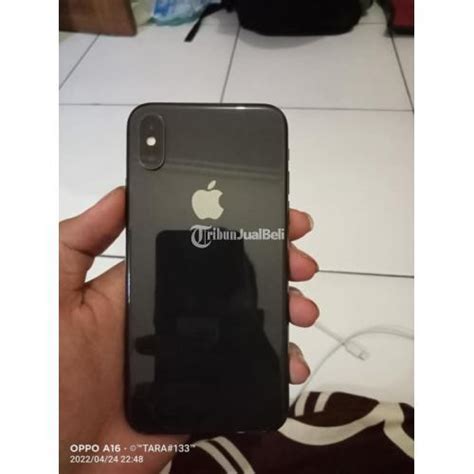 HP IPhone X 64GB Second Fullset No Minus Siap Pakai Warna Hitam Di