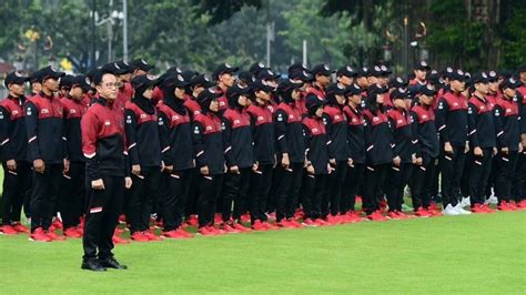 sea games  kontingen indonesia emban target besar  presiden