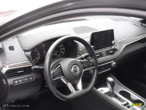 2019 Nissan Altima Sl Awd Charcoal Dashboard Photo 145885039