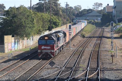 At Waratah Garry Holt Flickr