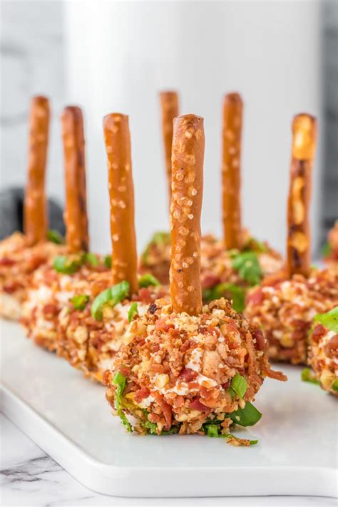 Cheese Ball Bites {Prepped in Minutes!} | Lil' Luna