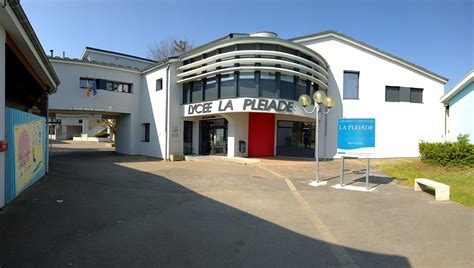 Inscription au Lycée La PLEIADE en classe de seconde pour l année