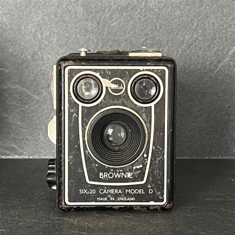 Kodak Brownie 620 Camera Model D Photography Cameras On Carousell