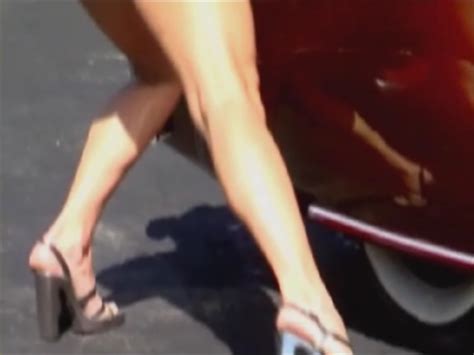 Naked Elke Jeinsen In Hellcats In High Heels