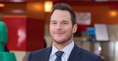 Chris Pratt Naked Butt Sunburn Photo From Honeymoon