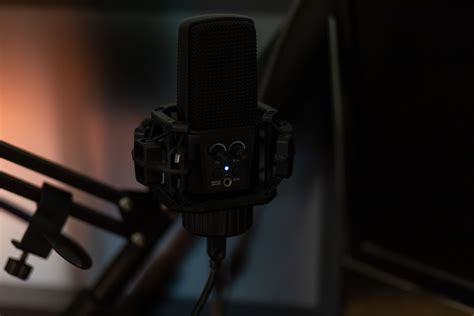 Professional streaming microphone - Photo #7754 - motosha | Free Stock ...