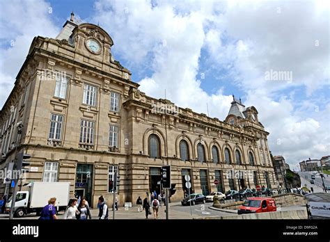 Sao Bento railway station Porto Portugal Stock Photo - Alamy