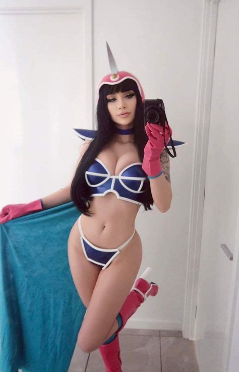 4 Hot Sexy Katy Barajas Bikini Pics