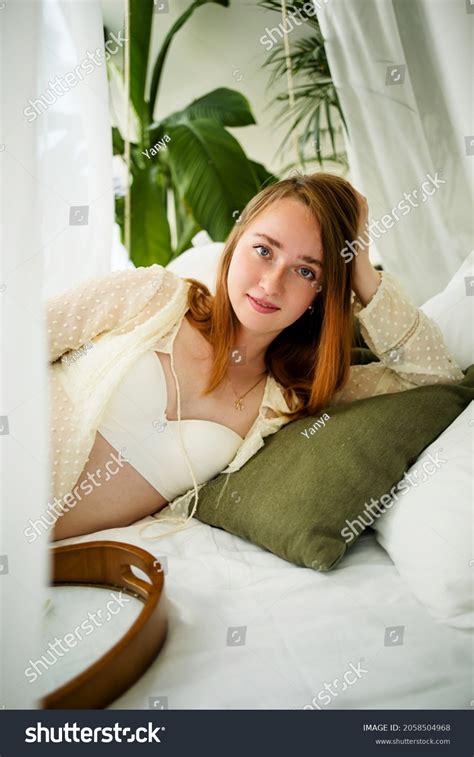 Perfect Sexy Blonde Woman Perfect Skin Stock Photo Shutterstock