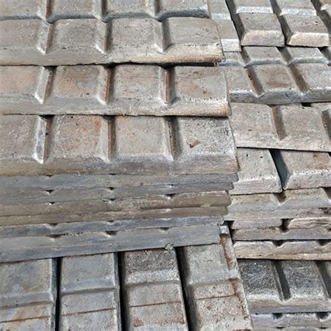 Zinc Ingot Application Steel Industry At Best Price In Jamnagar