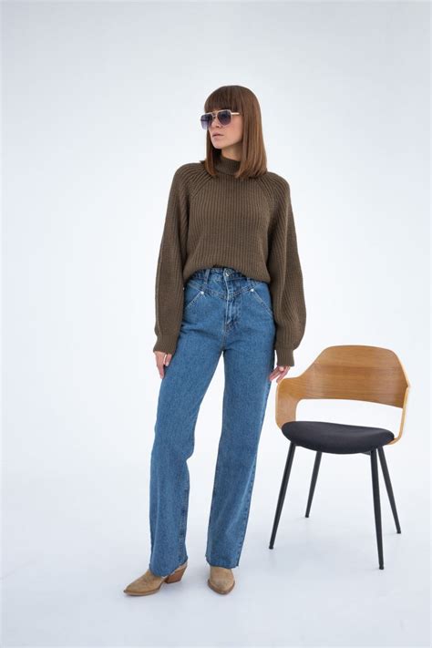 Джинси темно-блакитні прямого крою