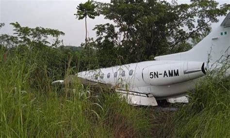 FG begins investigation as jet crash-lands in Ibadan