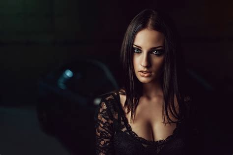 Black Women Model Portrait Long Hair Brunette Glasses