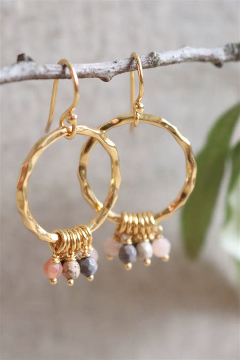 Gold Ohrenhänger Magali Nude Art nr OH Liäblingsstück