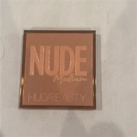 HUDA BEAUTY Makeup Huda Beauty Nude Medium Eyeshadow Palette Poshmark