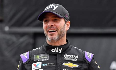 NASCAR world honors ‘class act’ Jimmie Johnson after retirement news