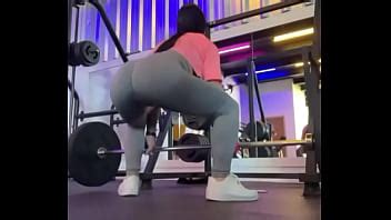 Treinando enquanto corno está trabalhando XVIDEOS