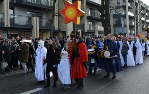 Orszak Trzech Kr Li Przejdzie Ulicami Krakowa Niechaj Prowadzi Nas