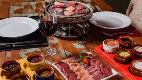 Noite Suíça Premium Sequência de Fondue Gramado RS Gramado Sua