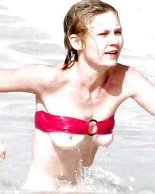 Celebrity Nipple Slips Porn Pictures Xxx Photos Sex Images Pictoa