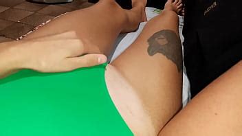 Trío lésbico con masturbación en la cama Chicas vuelan el orgasmo XVIDEOS